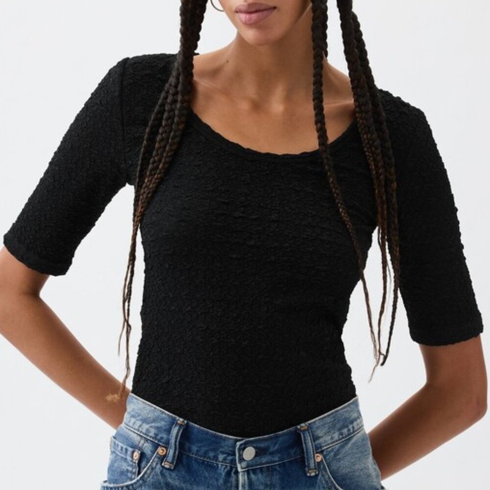 GAP Black Stretch Popcorn Top/NWT/S